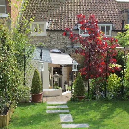Lavender Cottage, Grade 2 Listed Period Stone Built Cottage In Pickering, North Yorkshire Exterior foto