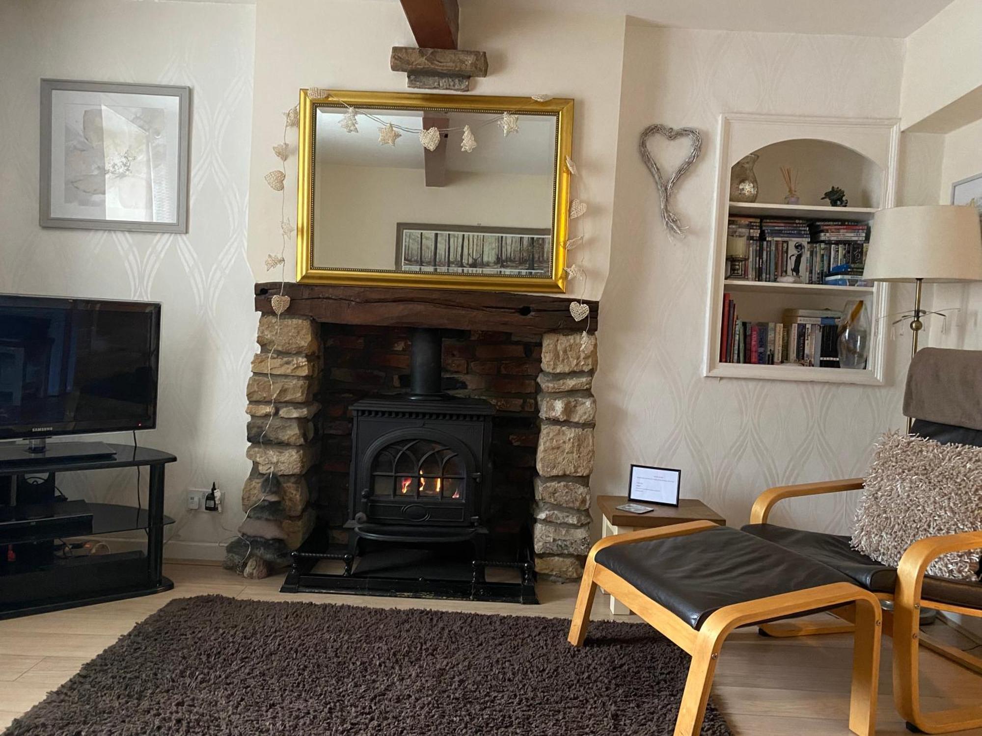 Lavender Cottage, Grade 2 Listed Period Stone Built In Pickering, North Yorkshire * Pickering